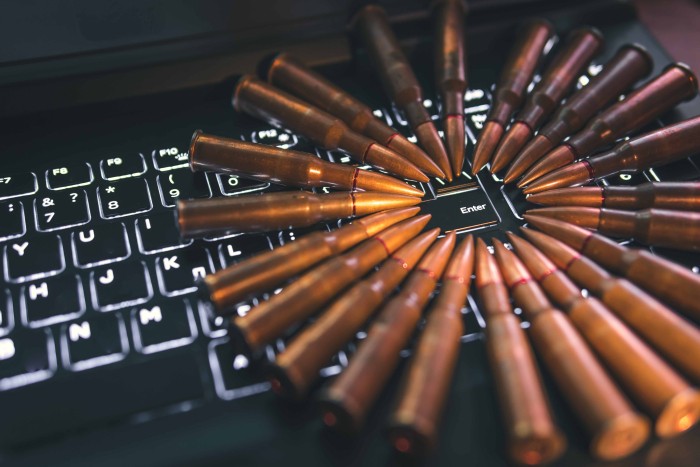 Geschiedenis Wapens en Tactieken van Terrorisme shutterstock_1048786343 (Aangepast)